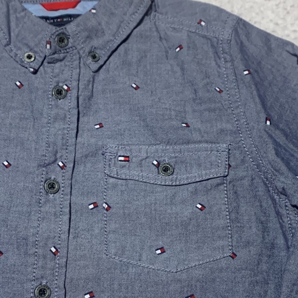 Tommy Hilfiger Boys Button-Up Shirt, EUC, Size 7 - Picture 4 of 9